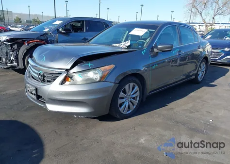 2012 Honda Accord 2.4 Ex-L from USA, damaged, VIN 1HGCP2F87CA153718